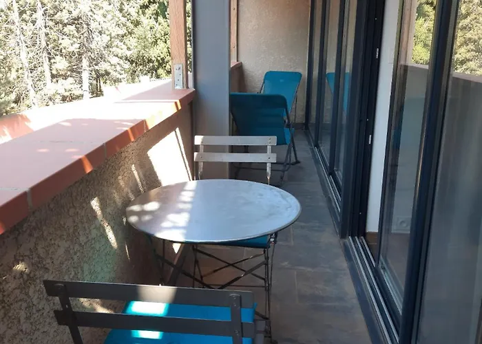 Apartment Pied A Terre *